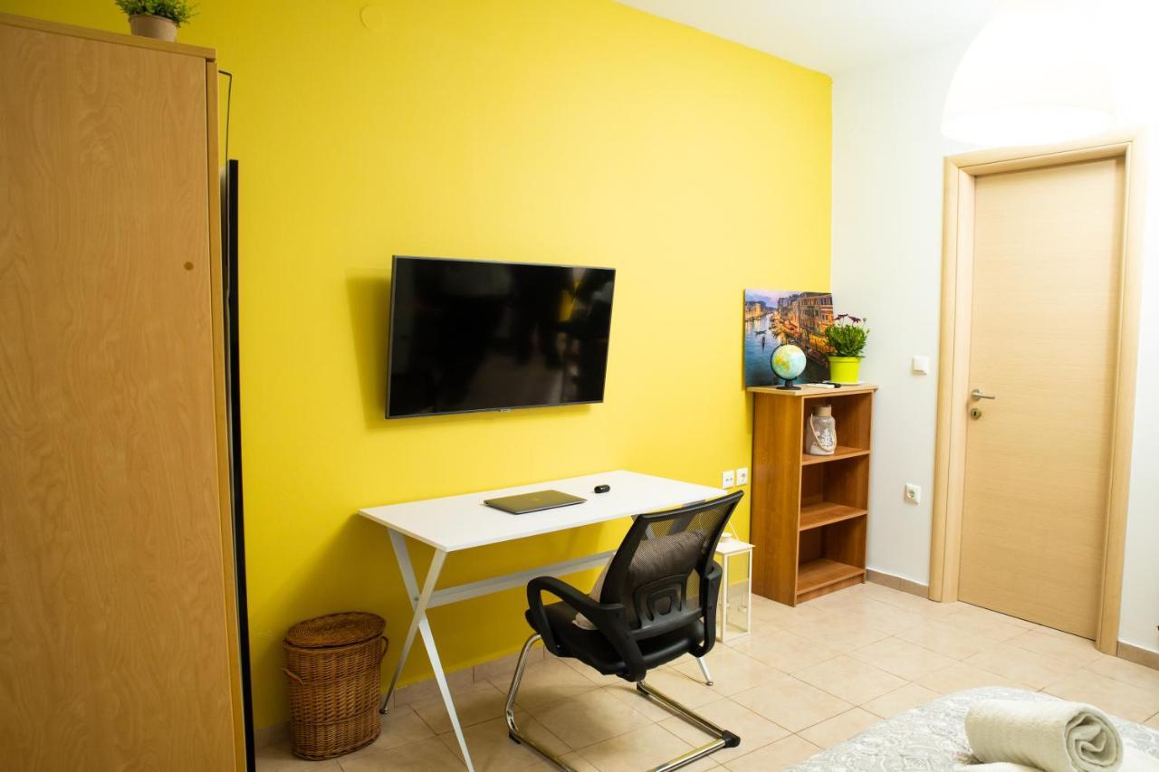 Warm Studio Apartment In Heraklion מראה חיצוני תמונה