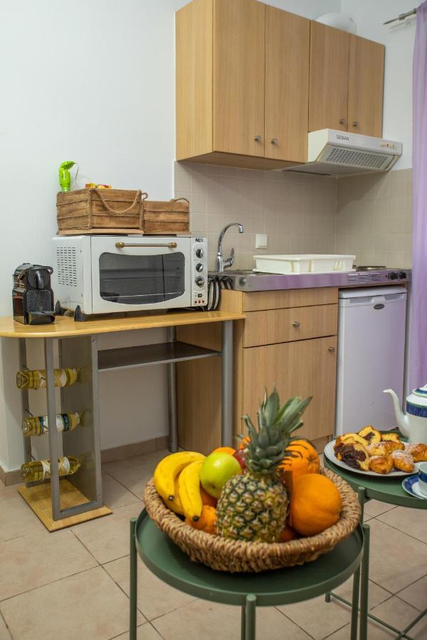 Warm Studio Apartment In Heraklion מראה חיצוני תמונה