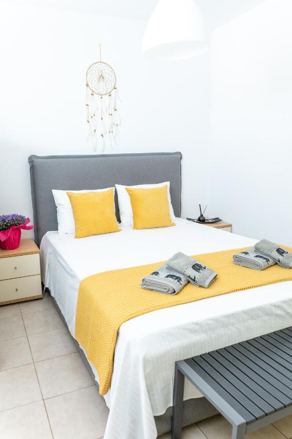 Warm Studio Apartment In Heraklion מראה חיצוני תמונה
